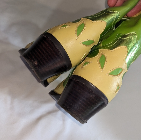 Looney-Hi Jeffrey Campbell Green Floral Western Boots Size 6 - Picture 9 of 12